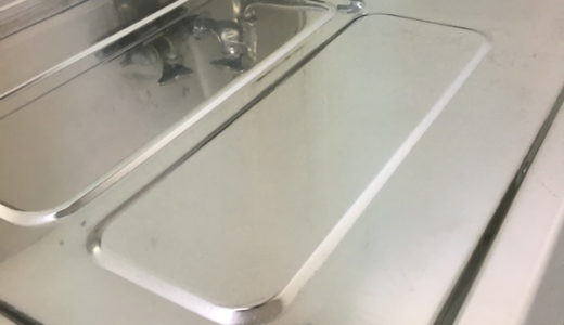 キッチン（台所）のステンレスシンク鏡面仕上げ　入居前の再生クリーニング　東京都大田区